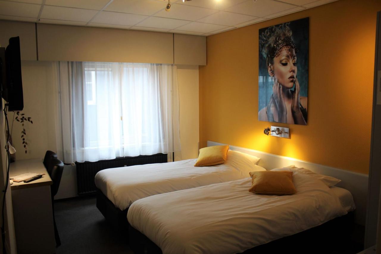 Hotel Restaurant De Jonge Heertjes Aalsmeer Eksteriør billede