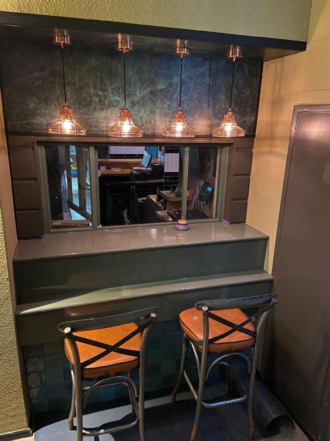 Hotel Restaurant De Jonge Heertjes Aalsmeer Eksteriør billede