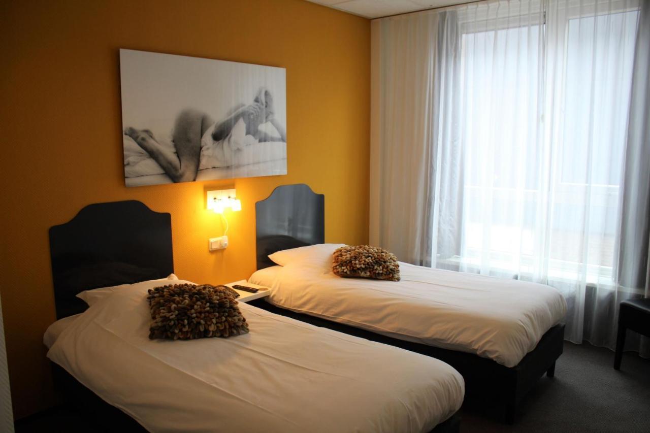 Hotel Restaurant De Jonge Heertjes Aalsmeer Eksteriør billede